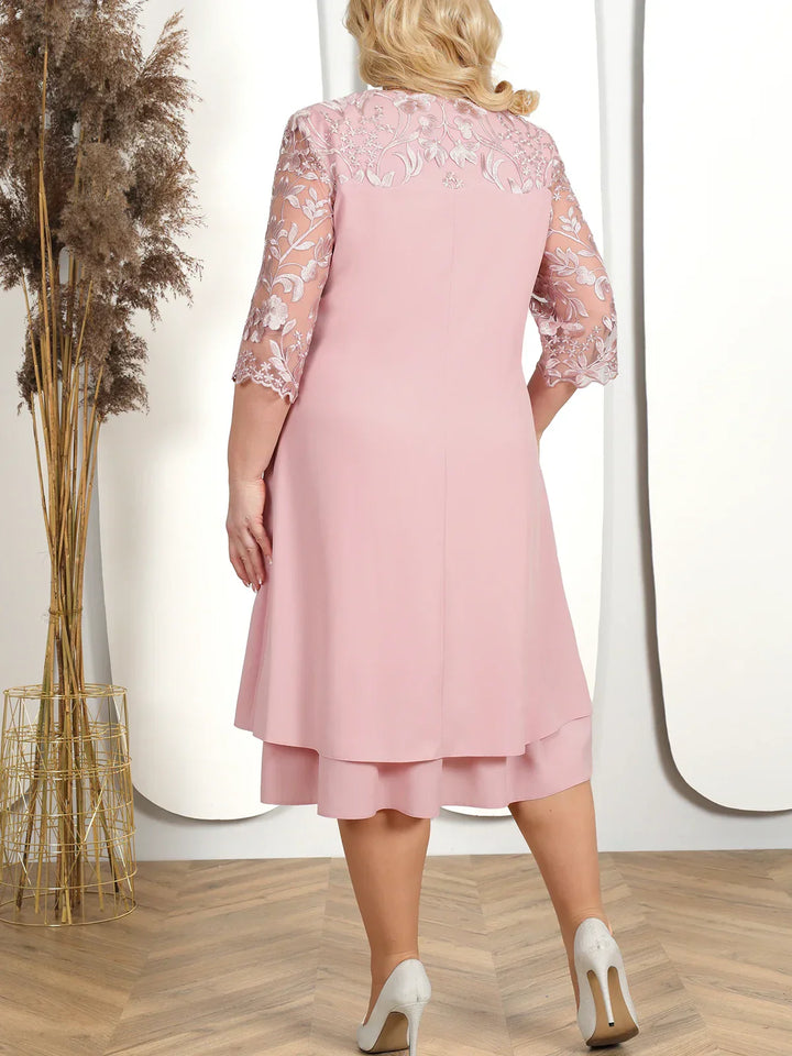 Theresia™ | Embroidered Banquet Dress in Plus Size