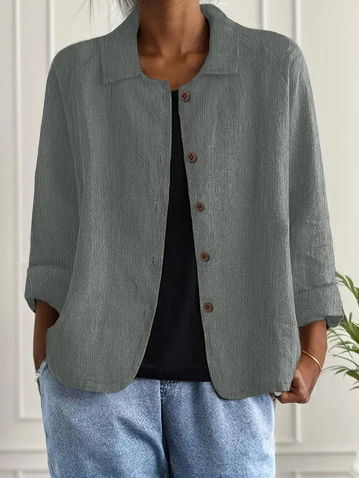 Solara™ | Classic Light Top – Timeless Elegance & Everyday Comfort