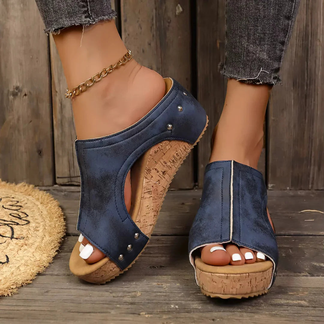 Aurora™ | Studded Wedges