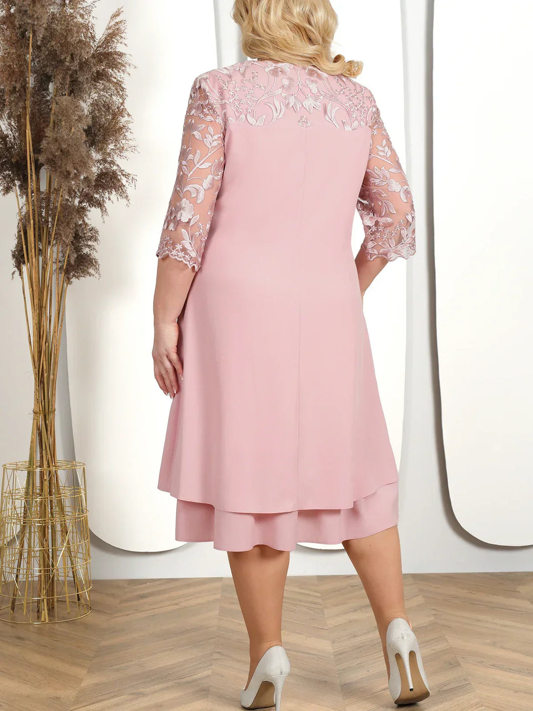 Theresia™ | Embroidered Banquet Dress in Plus Size