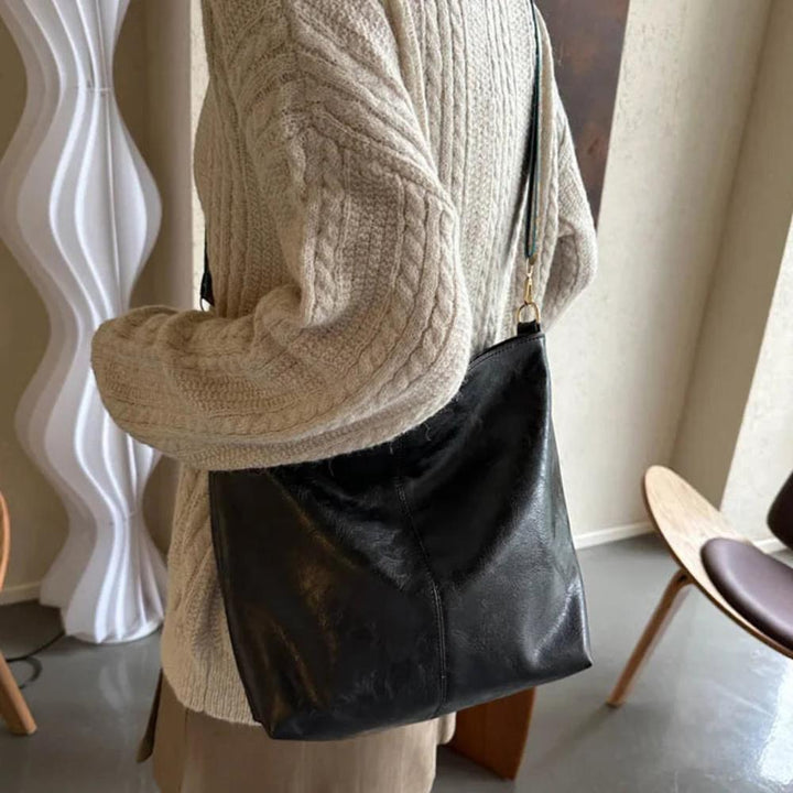 Chelyra™ | Vintage Leather Shoulder Bag – (Classic Elegance, Enduring Strength)